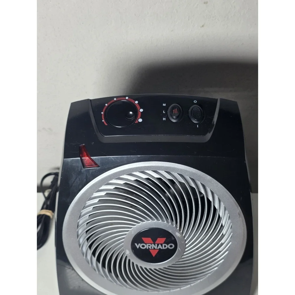 Vornado VH10 Portable Heater 1500-Watt Electric Whole Room Vortex